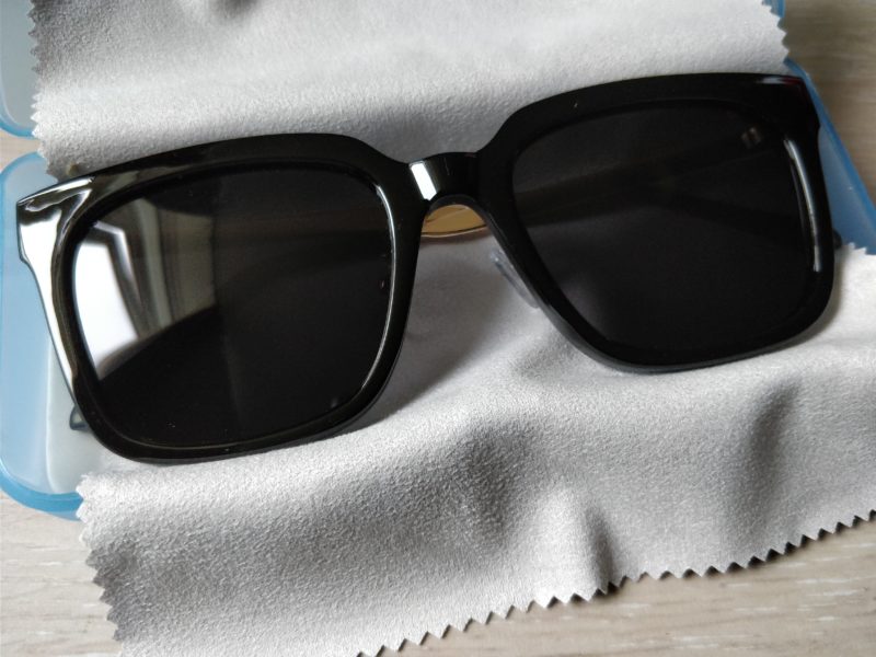 Valdosta Square - Black sunglasses